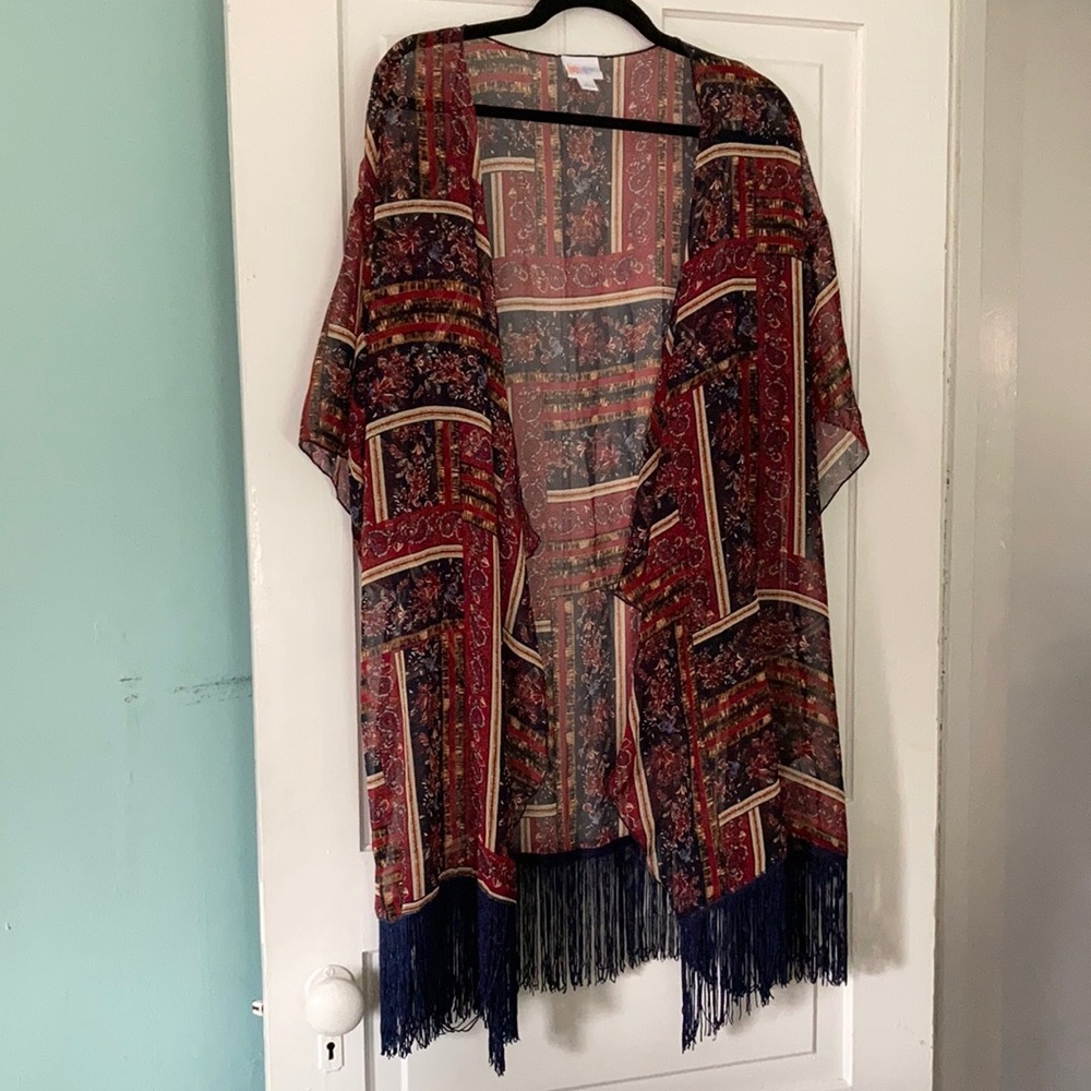 *Large LuLaRoe Monroe Kimono with Fringe